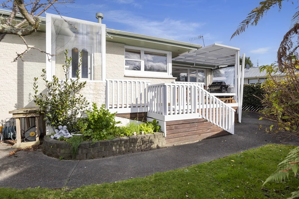 Otumoetai 3 Bedroom Neat and Comfortable on Ngatai