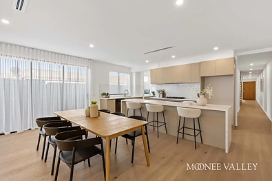 20 Sydney Street, Avondale Heights, VIC 3034, 4 Kuwarto, 4 Banyo, House