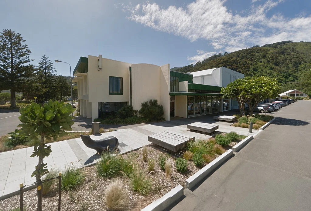 Eastbourne Room 7, 38–40 Rimu Street, Eastbourne