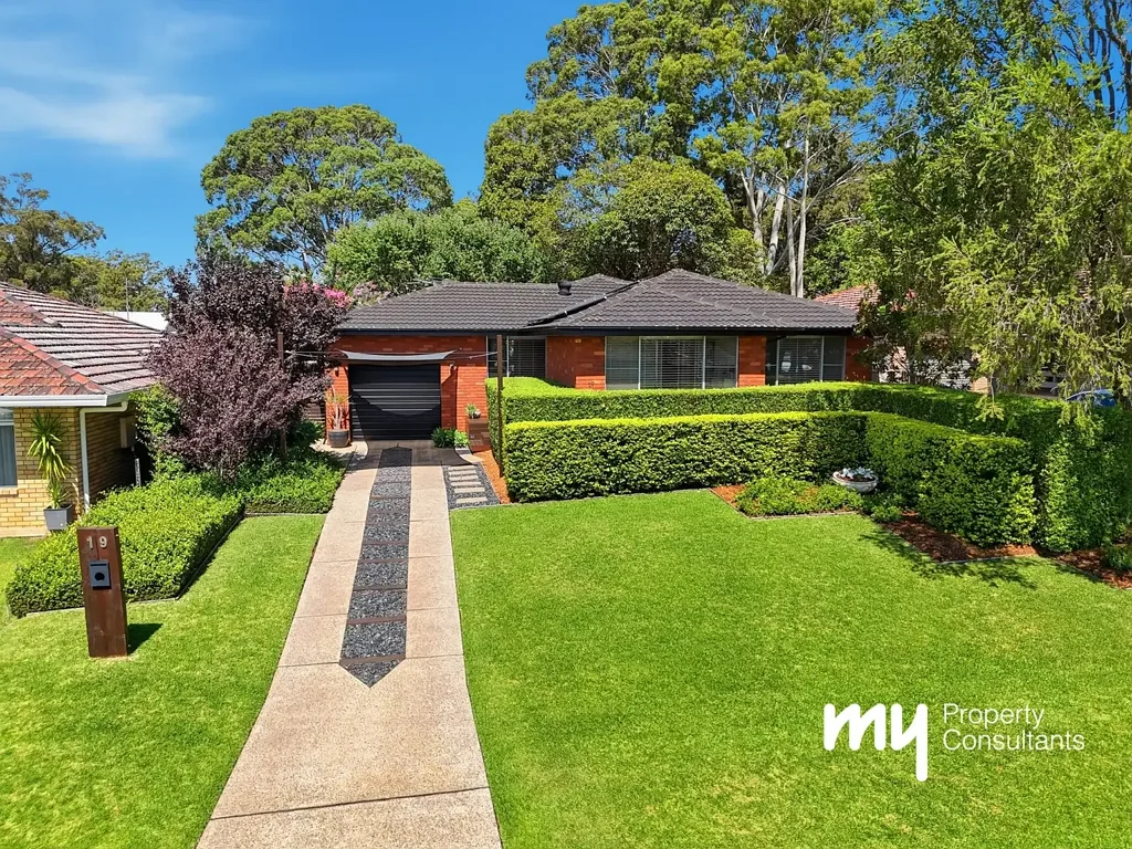 19 Cruikshank Avenue, Elderslie, NSW 2570