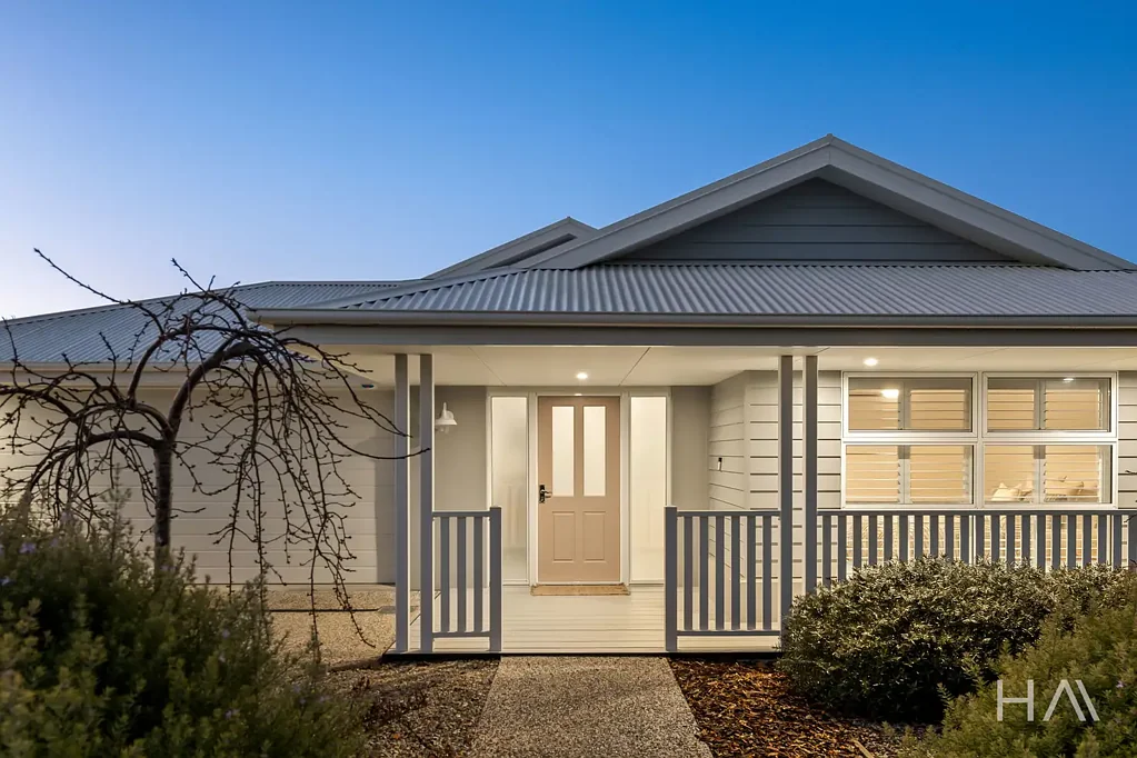 Legana 4બેડરૂમ Effortless Family Living with Timeless Hamptons Style