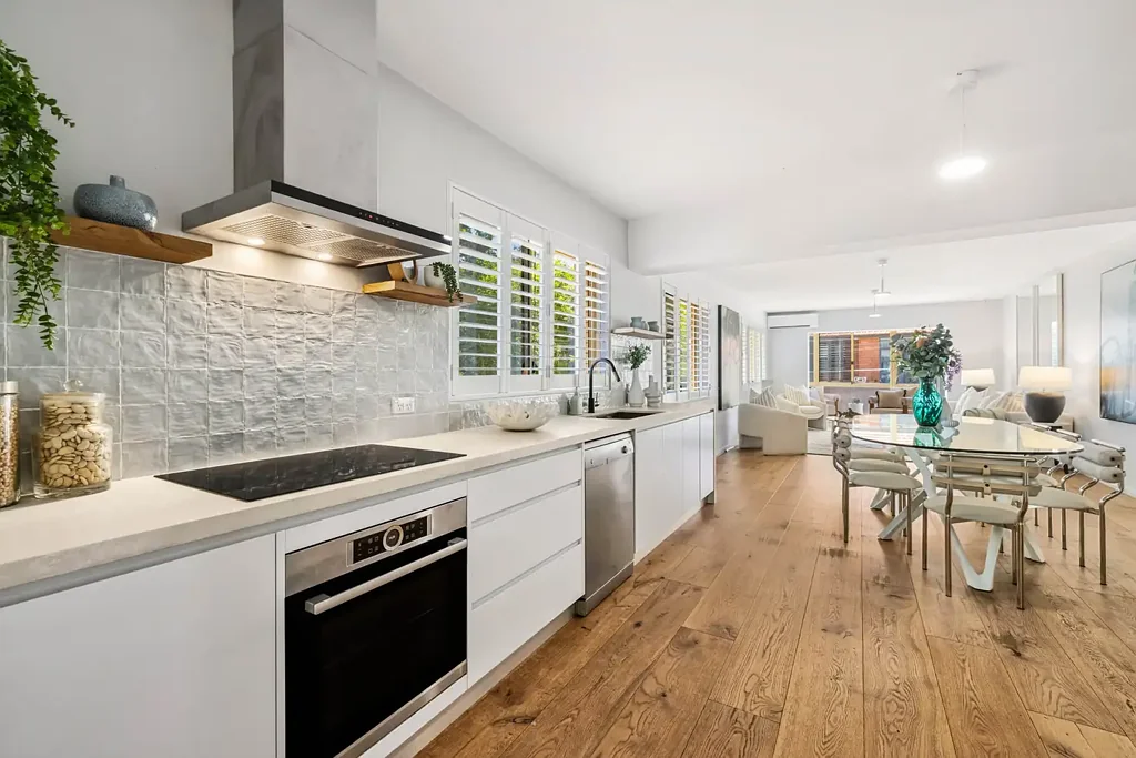 2/4 Oakes Place, North Bondi, NSW 2026