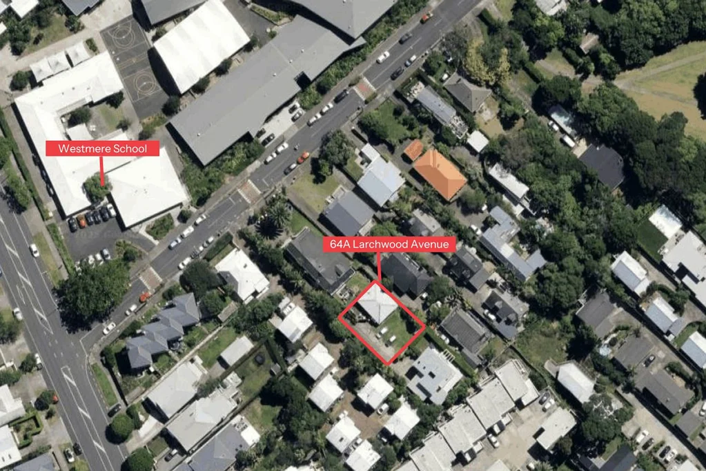 Westmere 2Zimmer Build Your Dream home or Duplex