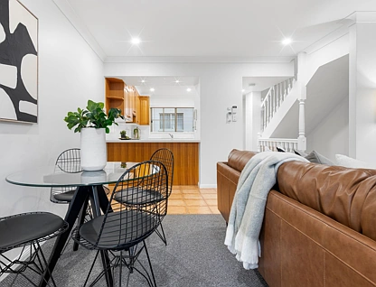 6/9 Glen Road, Toowong, QLD 4066, 2 slaapkamers, 1 badkamers, Townhouse