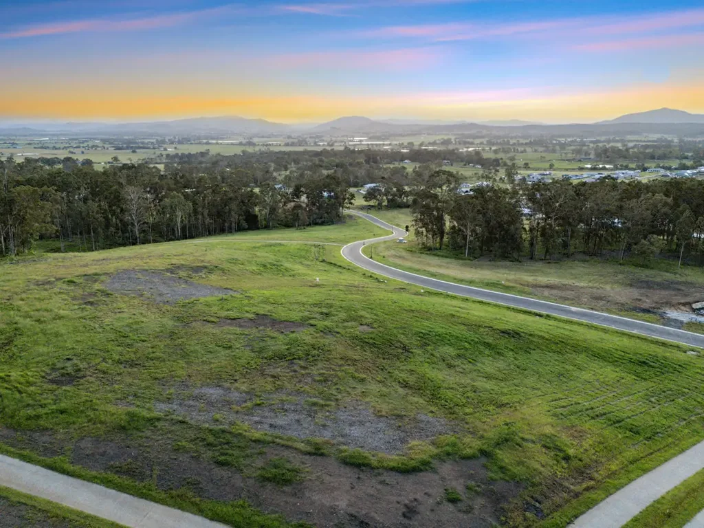 Woodhill Best VIEWS in the estate