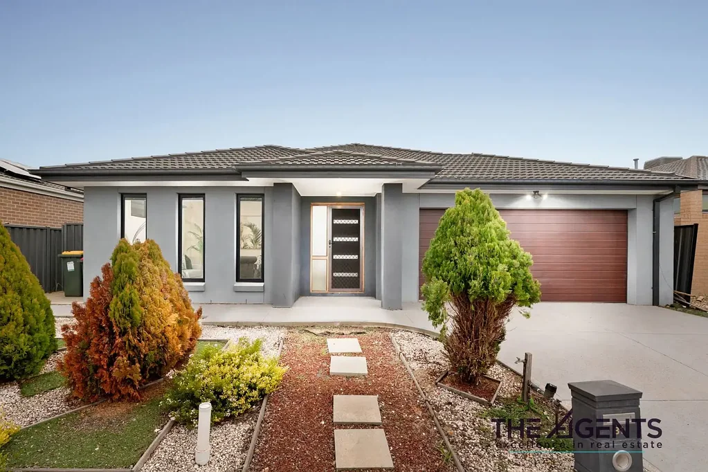Tarneit 4 Bedroom Sunlit, Spacious & Stylish