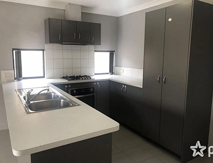 4/121-123 Renou Street, East Cannington, South East Perth, 3 habitaciones, 2 baños, Unspecified