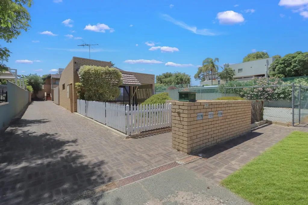 1/70 Arcadia Drive, Shoalwater, WA 6169