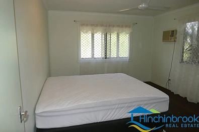 108 Bowen Street St, Cardwell, QLD 4849, 2 Bedrooms, 1 Bathrooms, House