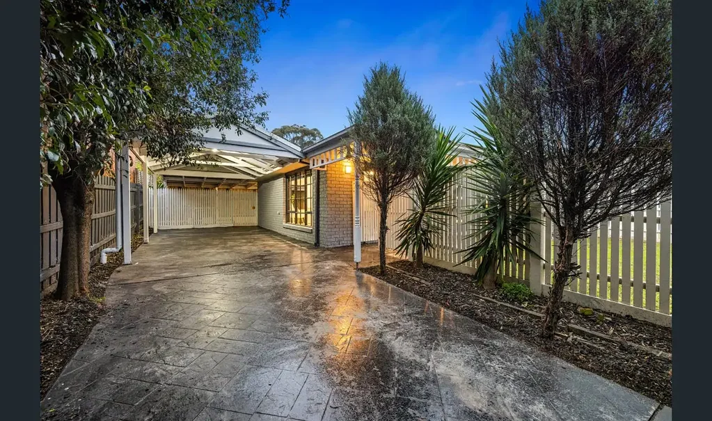 34 Amberley Drive, Mount Martha, VIC 3934