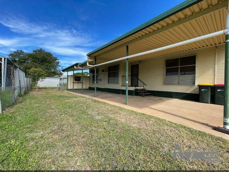 9 BEAN ST, BLACKWATER QLD 4717, 0 રૂમ, 0 બાથરૂમ, House