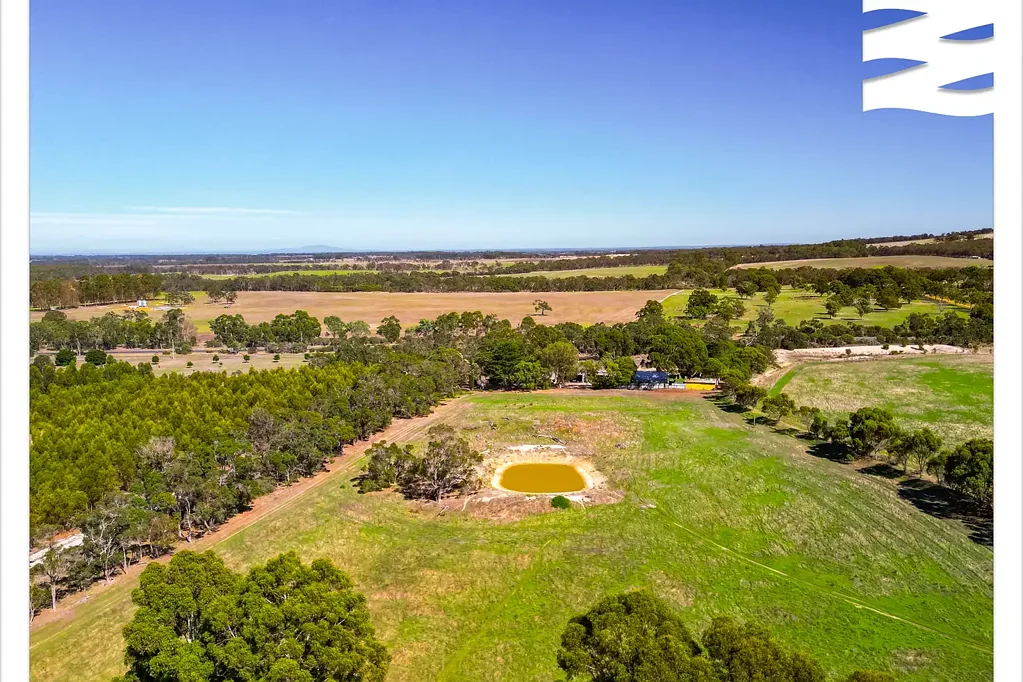 Mount Barker  PRIESKA located in the Lower Coastal region of Western Australia on the corner of Albany Highway and O'Neill Road Mt Barker.
