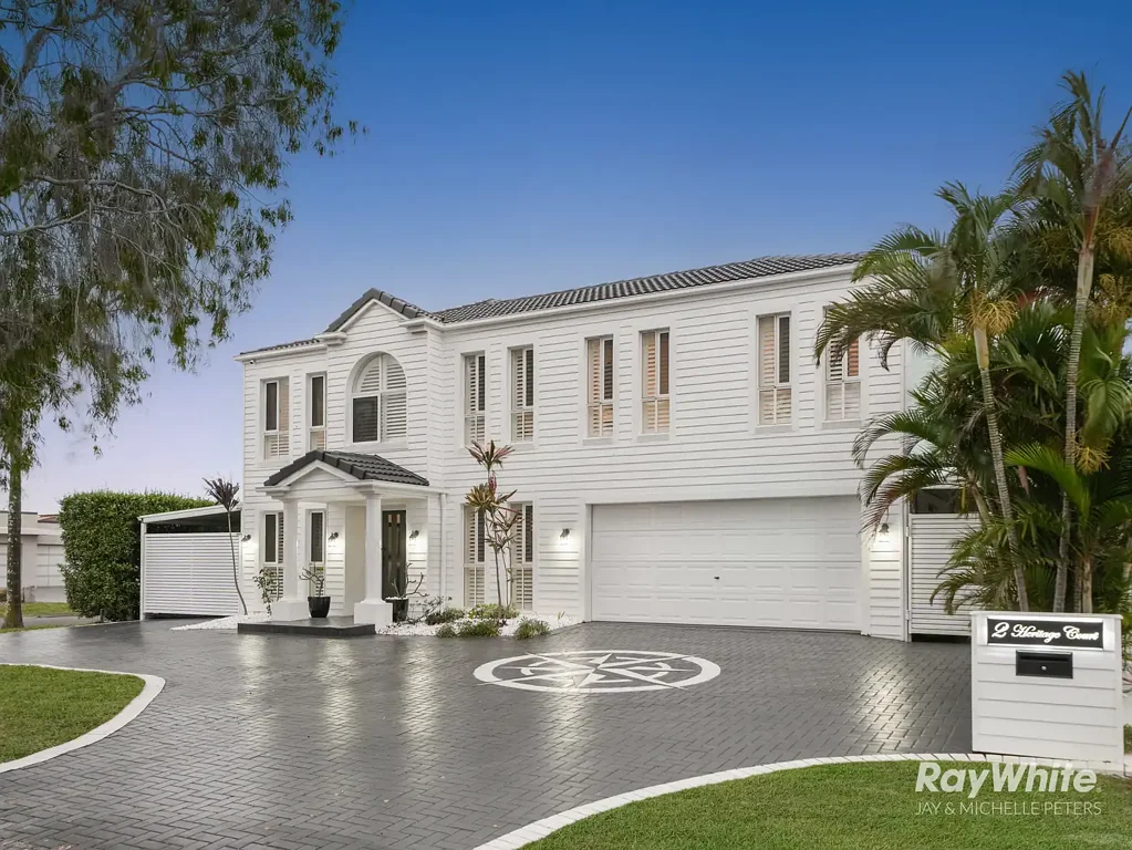 Newport 5ਬੈੱਡਰੂਮ Waterfront Grandeur, 950m2 Of Land & Exceptional Boating Freedom