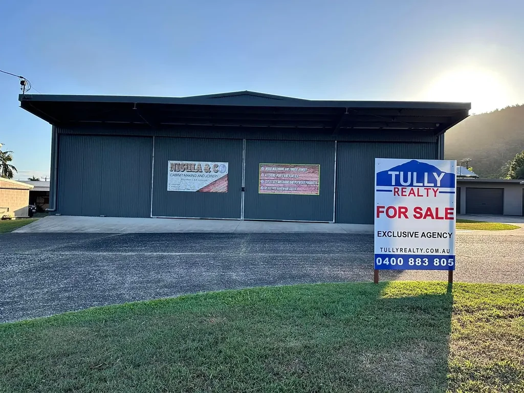 Tully 1 Bedroom Spare Land and Large Shed