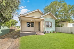 2 Loftus Street, Merrylands