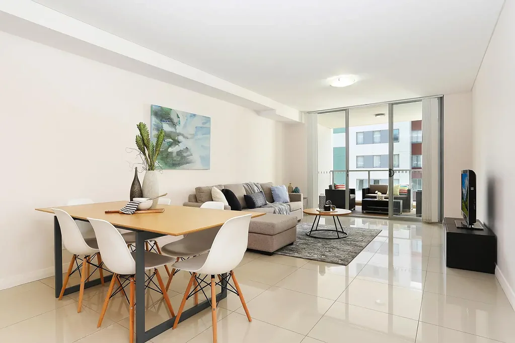 Modern spacious two bedroom plus study apartment with double Parking