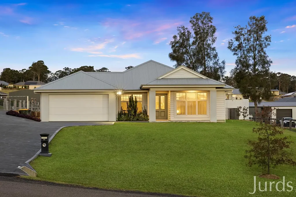Branxton 4房  Spacious Modern Living on Over 3,200sqm with Stunning Mountain Outlook