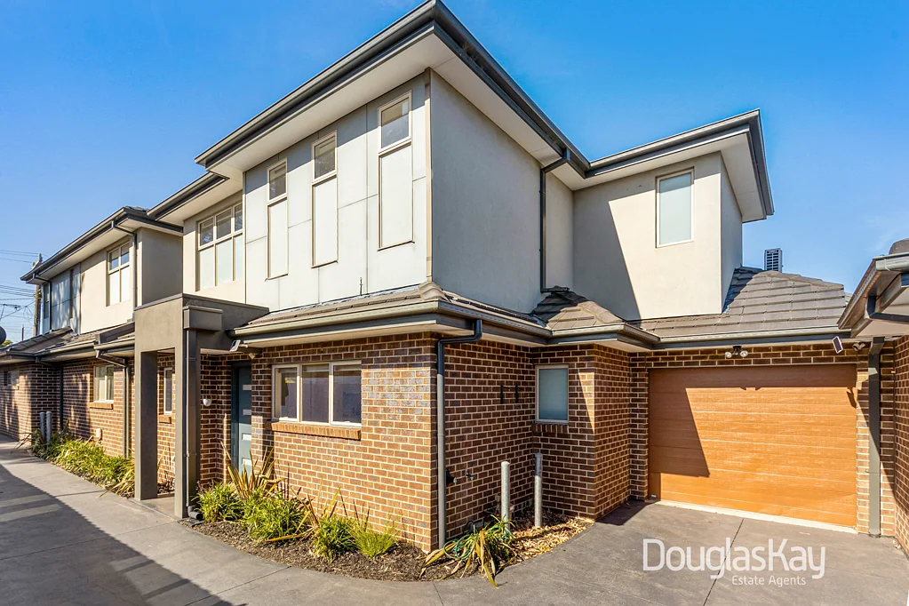 2/111 View Street, Glenroy, VIC 3046