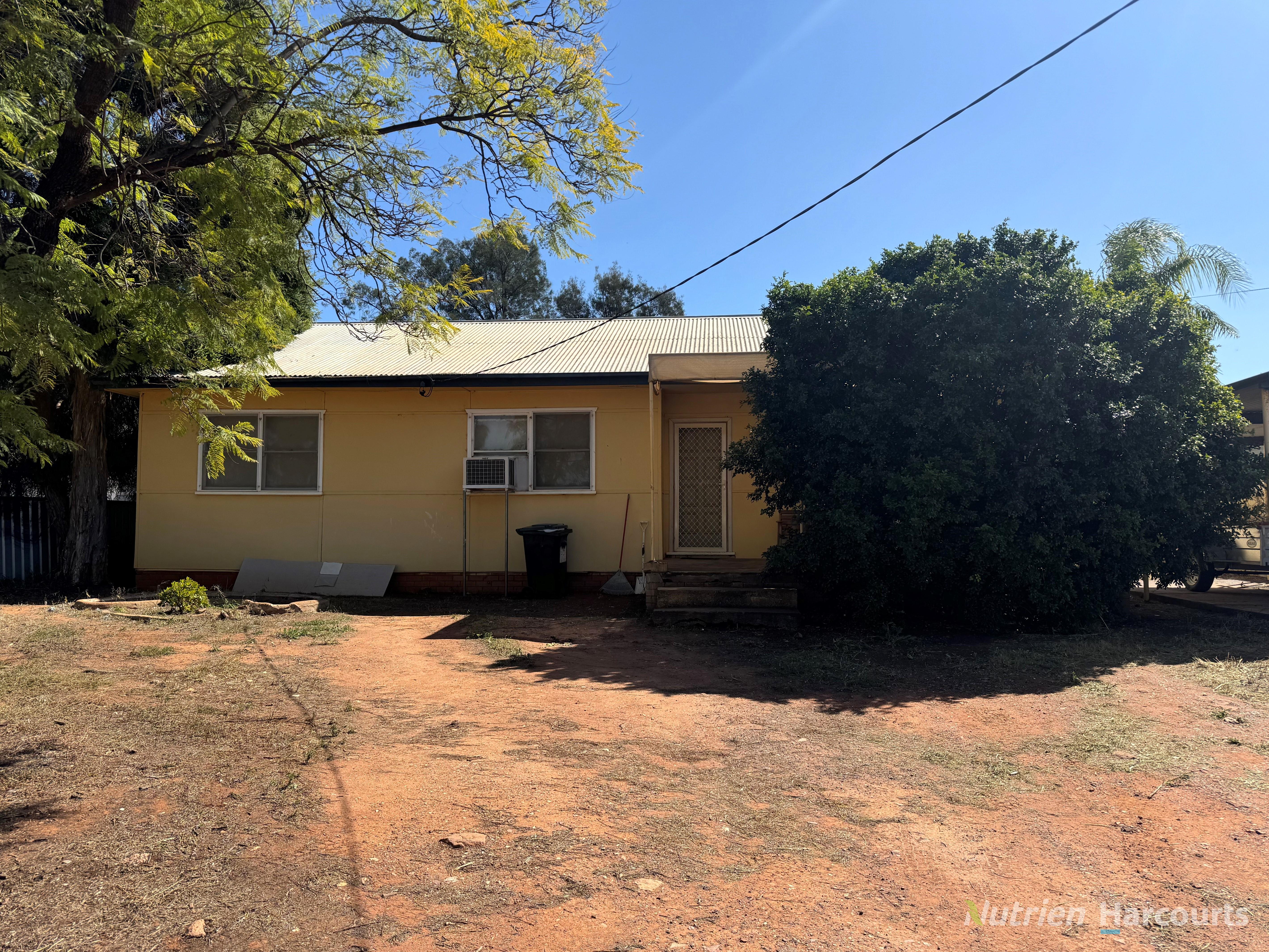 61 ELIZABETH CR, COBAR NSW 2835, 0 Kuwarto, 0 Banyo, House