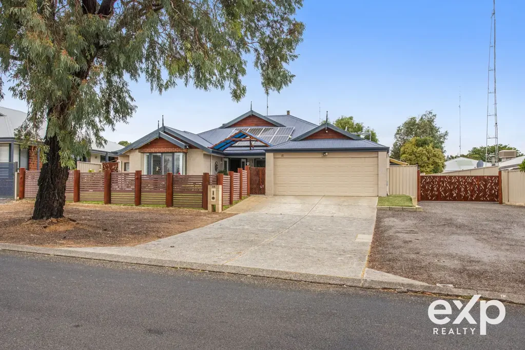 Waroona 4غرفة نوم Packed with Potential & Powered by Shed Space