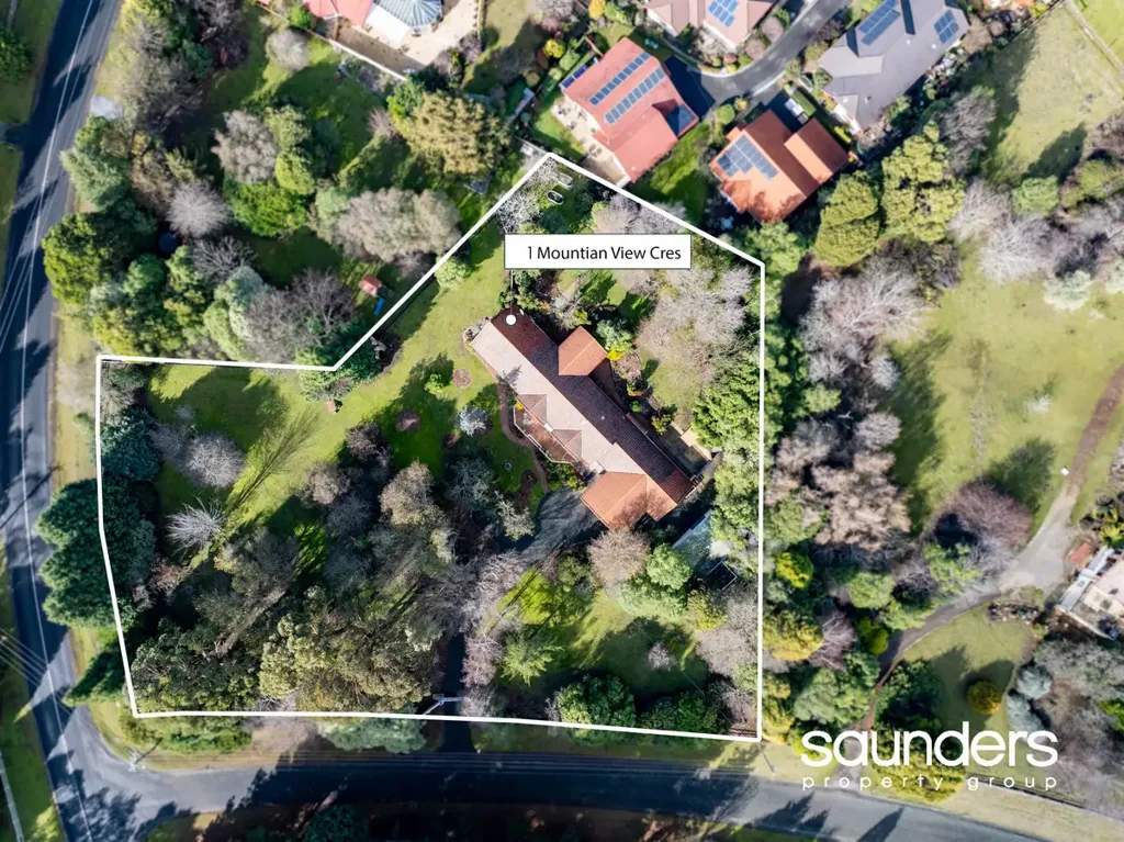 1 Mountain View Crescent, Grindelwald, TAS 7277