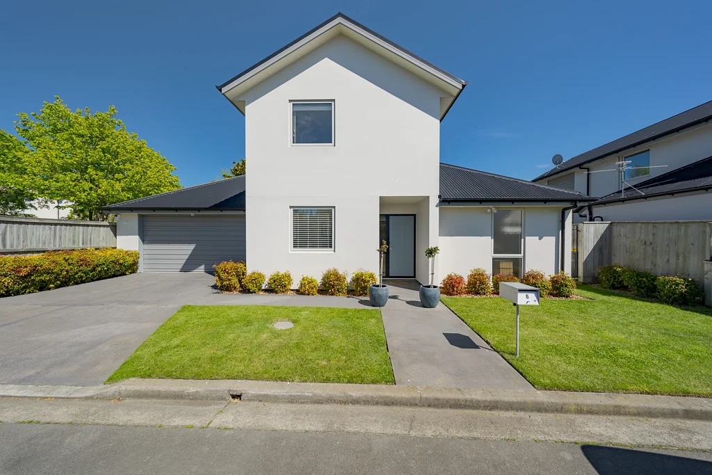 Yaldhurst 4房  Peaceful Living, Privately Positioned!
