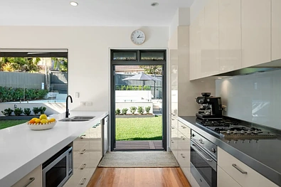 19 Ebor Road, Palm Beach, NSW 2108, 4 slaapkamers, 3 badkamers, House