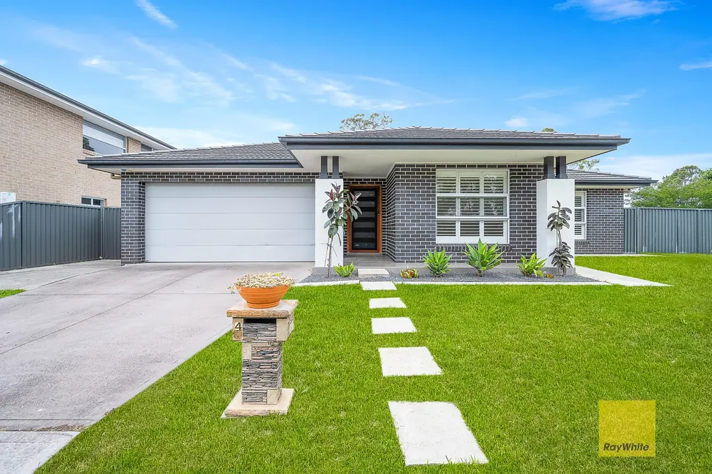 4 Coventry Crescent, Denham Court, NSW 2565