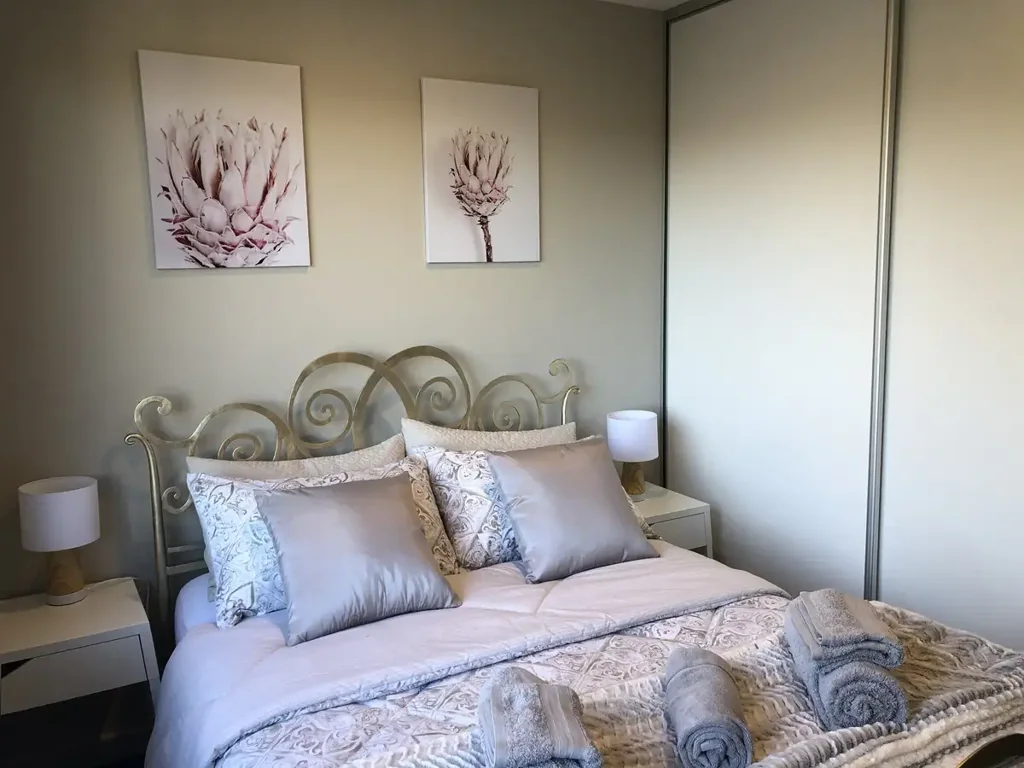 Perfect winter and summer home - $620/week - 12 month lease