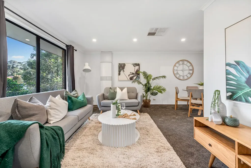 8 Rubin Crescent, Happy Valley, SA 5159