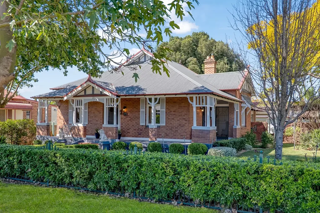 Lorn 4 Bedroom It�s Called King Street For A Reason!