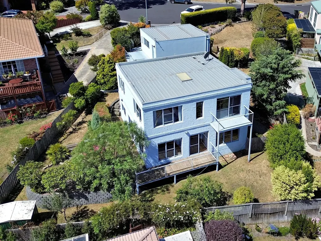 3 Owen Court, Lindisfarne, TAS 7015