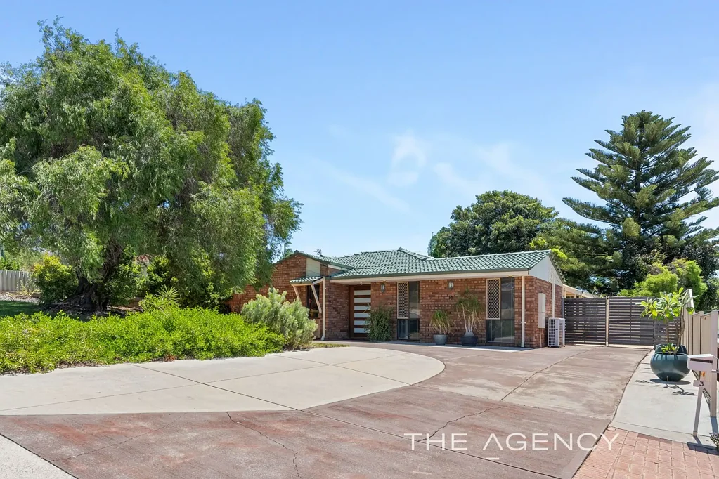 3 Veliger Court, Heathridge, WA 6027