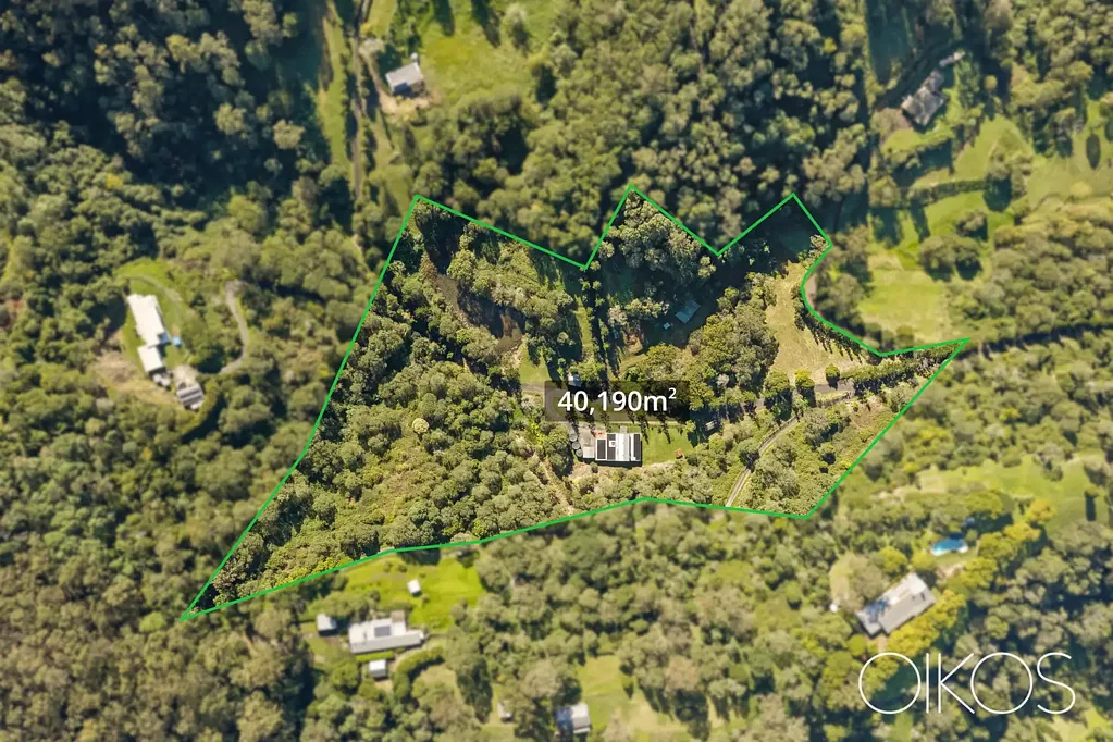 Upper Brookfield 5 Bedroom Brookfield Ranch – Where Luxury Meets the Tranquillity of Country Living