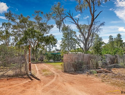 196 Ross Highway, Ross, Alice Springs, 1 Bedrooms, 2 Bathrooms, House