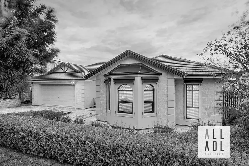 17 Clifford Way, Valley View, SA 5093