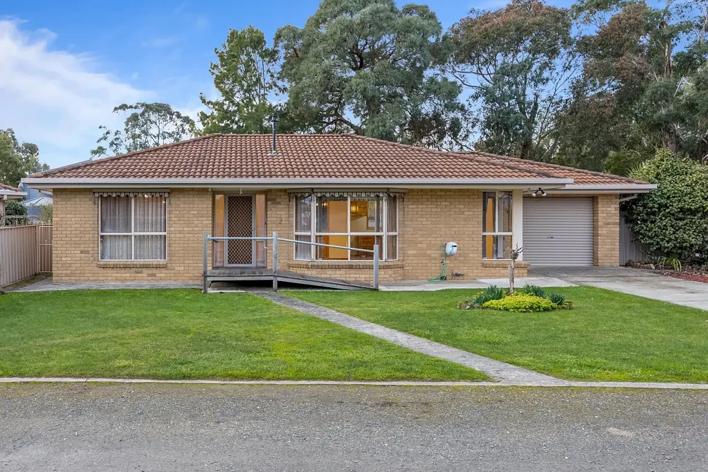 Ballarat East 2房  The Perfect Investment / Downsizer.