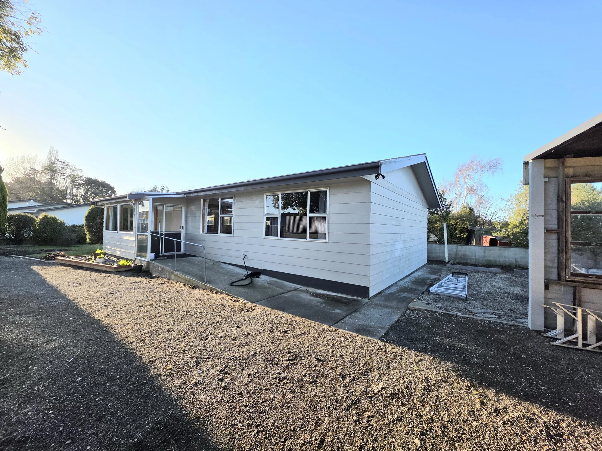 Oamaru 2 Bedroom Freshly Renovated & Ready to Enjoy