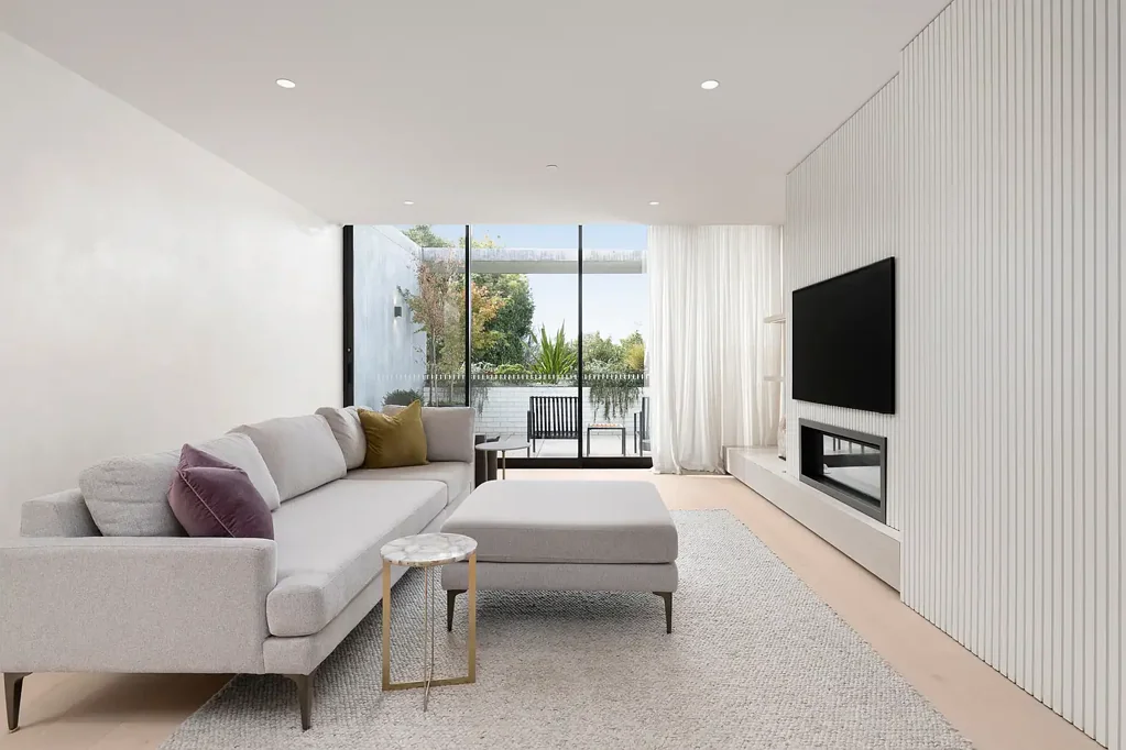Stylish Bayside Living
