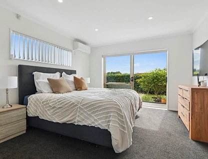 11 Courtvale Place, Flat Bush, Manukau City, 4房, 2浴, 独立屋