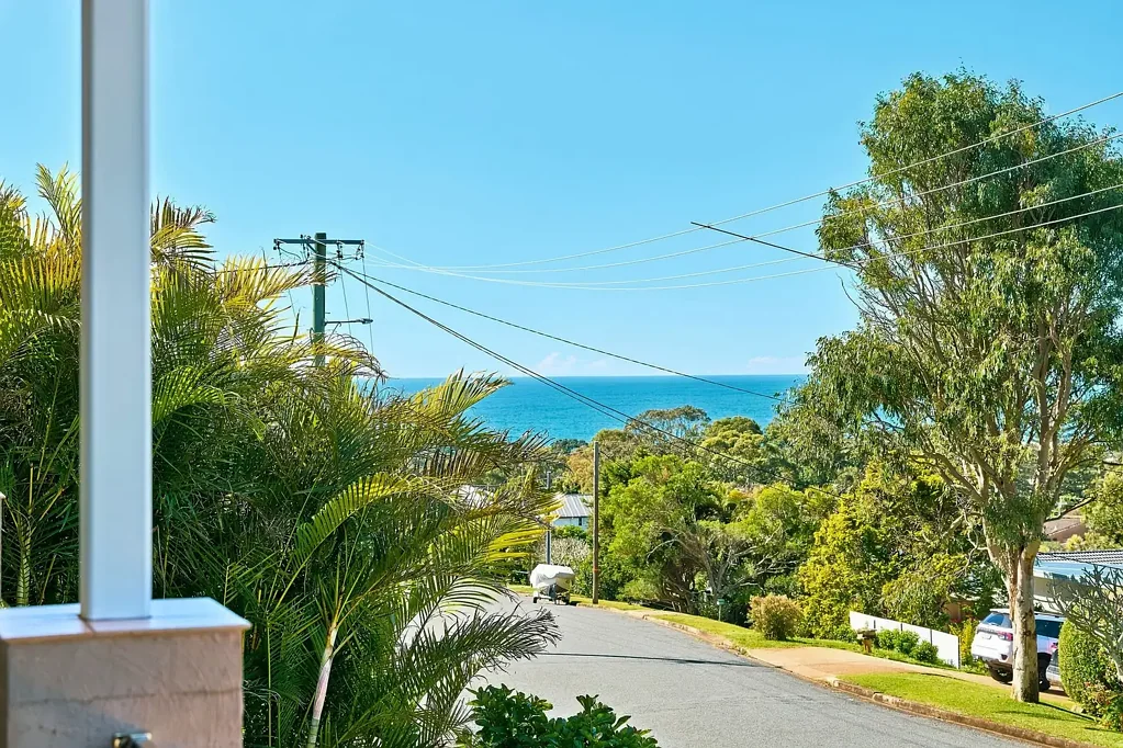 Port Macquarie 4房  Ocean Views, Dual Access and Room for Life's Extras