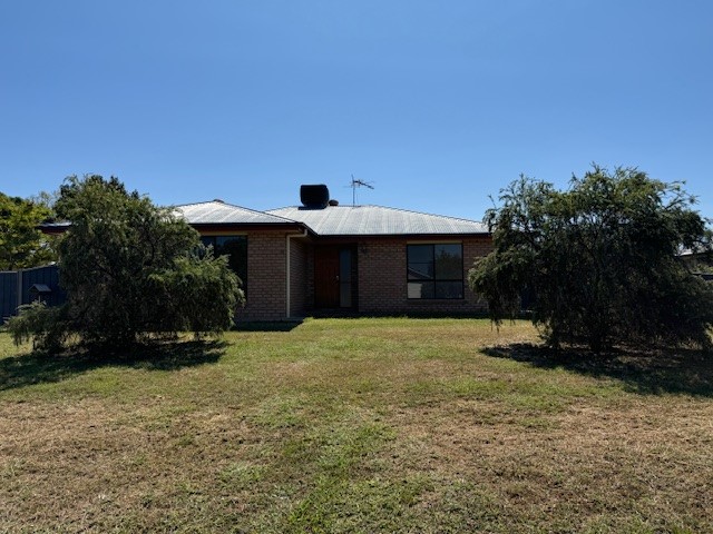 12 TULLOCH CR, GOONDIWINDI QLD 4390, 0 Kuwarto, 0 Banyo, House