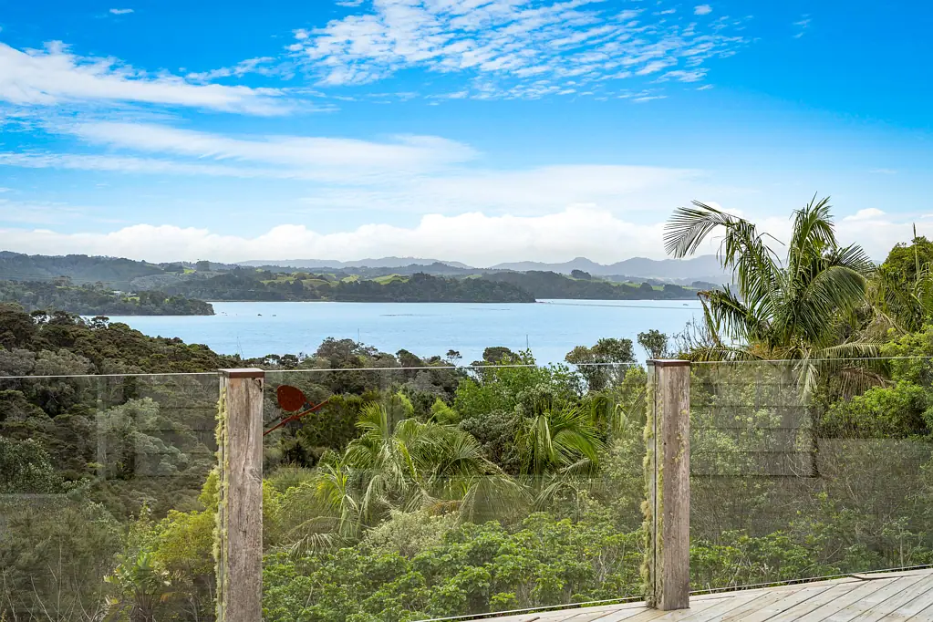 Mahurangi East 4Moenga Sea Views, Space, Style & Serenity