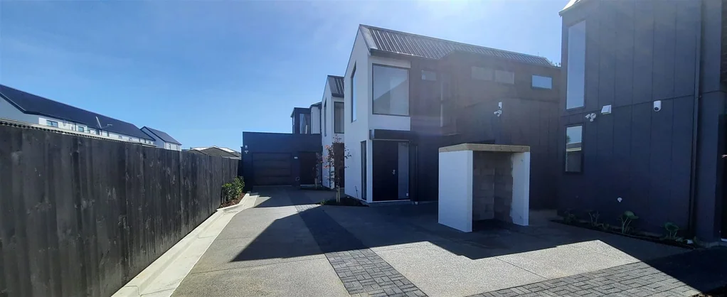 One bedroom townhouse