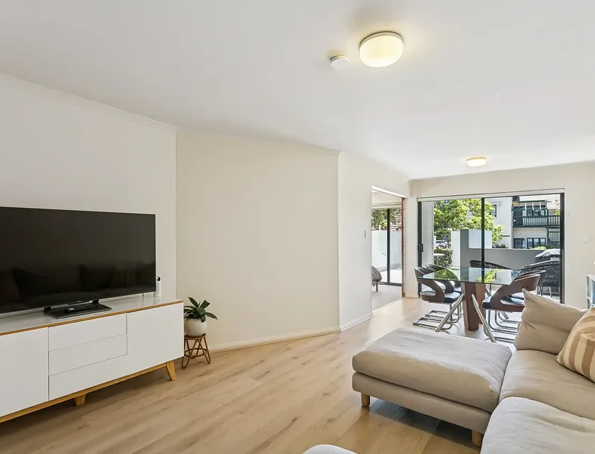 2/2 Colin Street, West Perth, WA 6005, 2 Kuwarto, 2 Banyo, Apartment