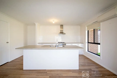 11A Hardwick Avenue, Mudgee, NSW 2850, 3 침실, 2 욕실, Apartment