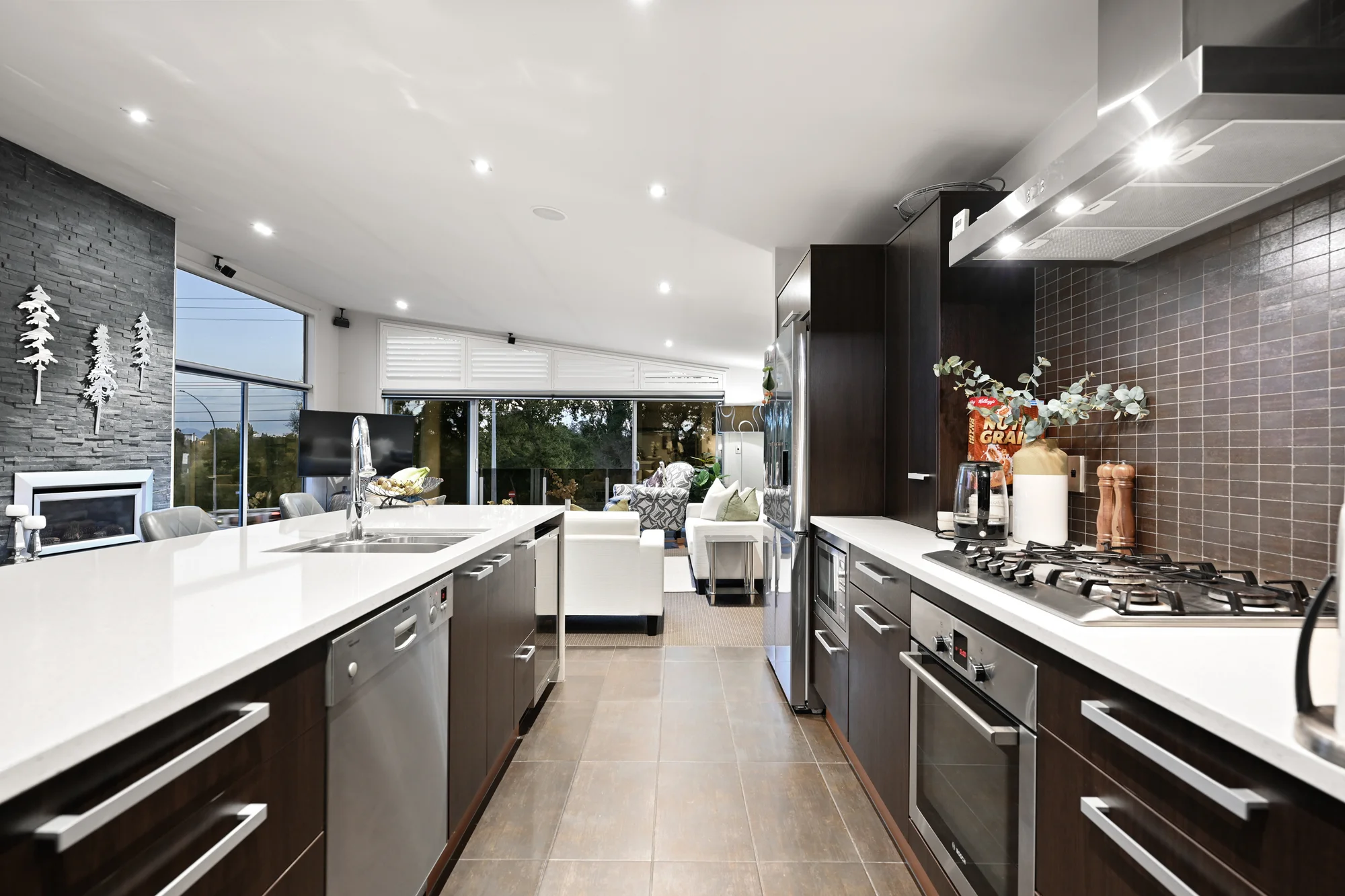 902 River Road, Queenwood, Hamilton, Waikato, 4 habitaciones, 2 baños, Townhouse