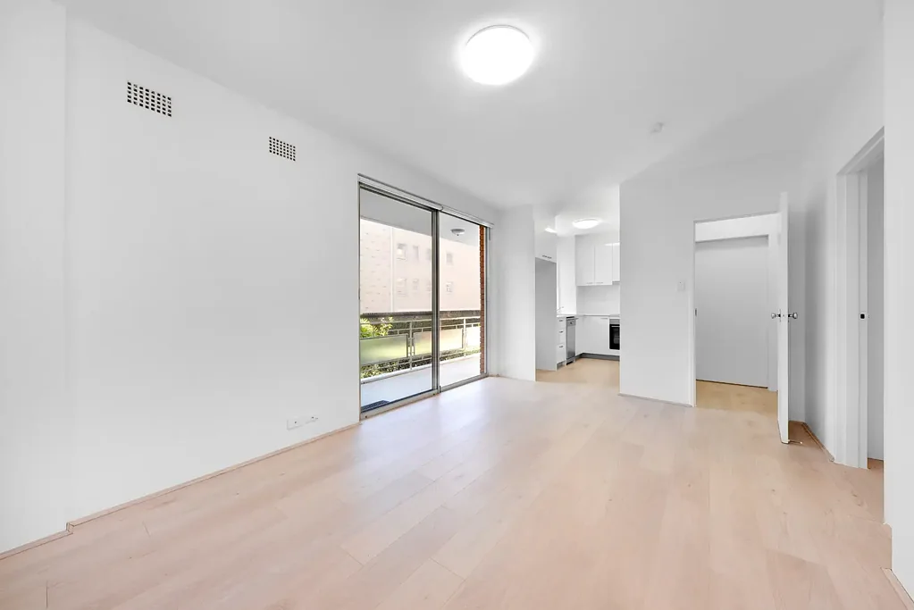 DEPOSIT TAKEN - STUNNING 1 BEDROOM UNIT WITH NORTHFACING BALCONY