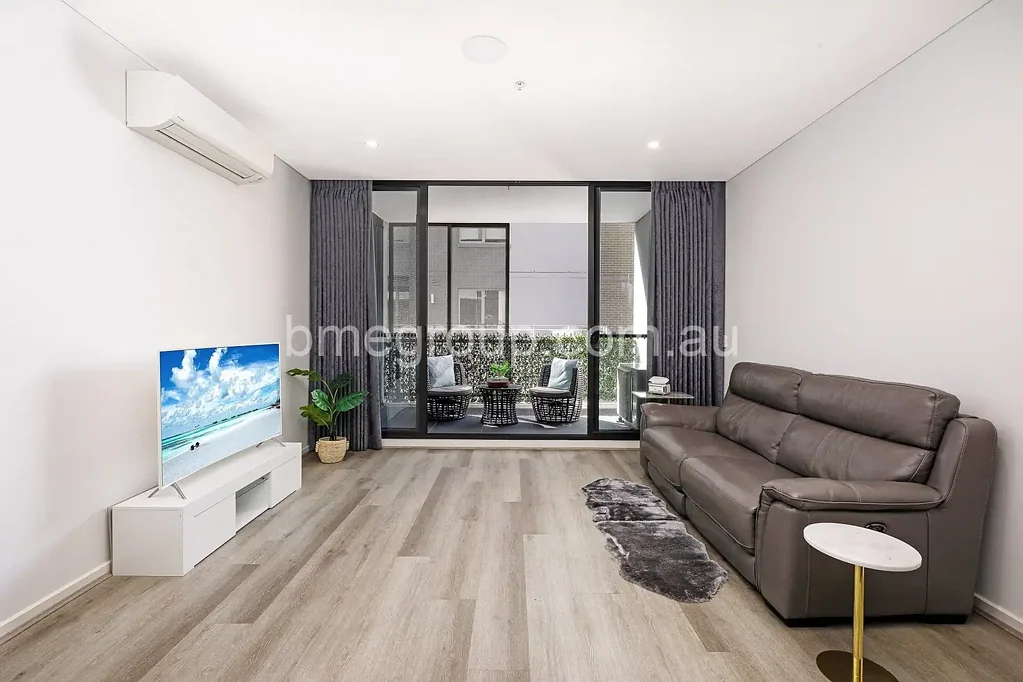 Wentworth Point 1침실 Timber Floor | Split Aircon | Alfresco Entertainer's Balcony | Resort Felicities | Total Size: 76 SQM