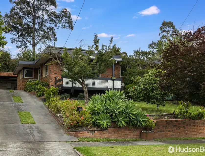 10 Rathmullen Quadrant, Doncaster, Inner East Melbourne, 4 ห้องนอน, 2 ห้องน้ำ, House
